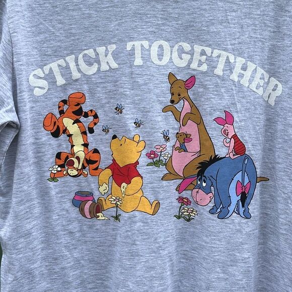 Disney Winnie the Pooh Graphic Short Sleeve T-Shirt Size S - Picture 2 of 9